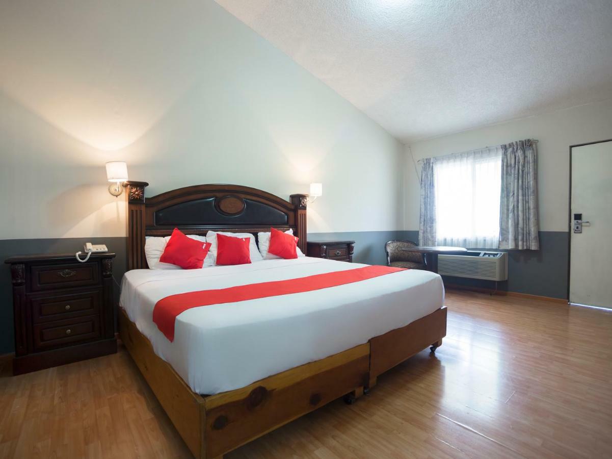 Capital O 88 Inn San Nicolas de los Garza Екстер'єр фото
