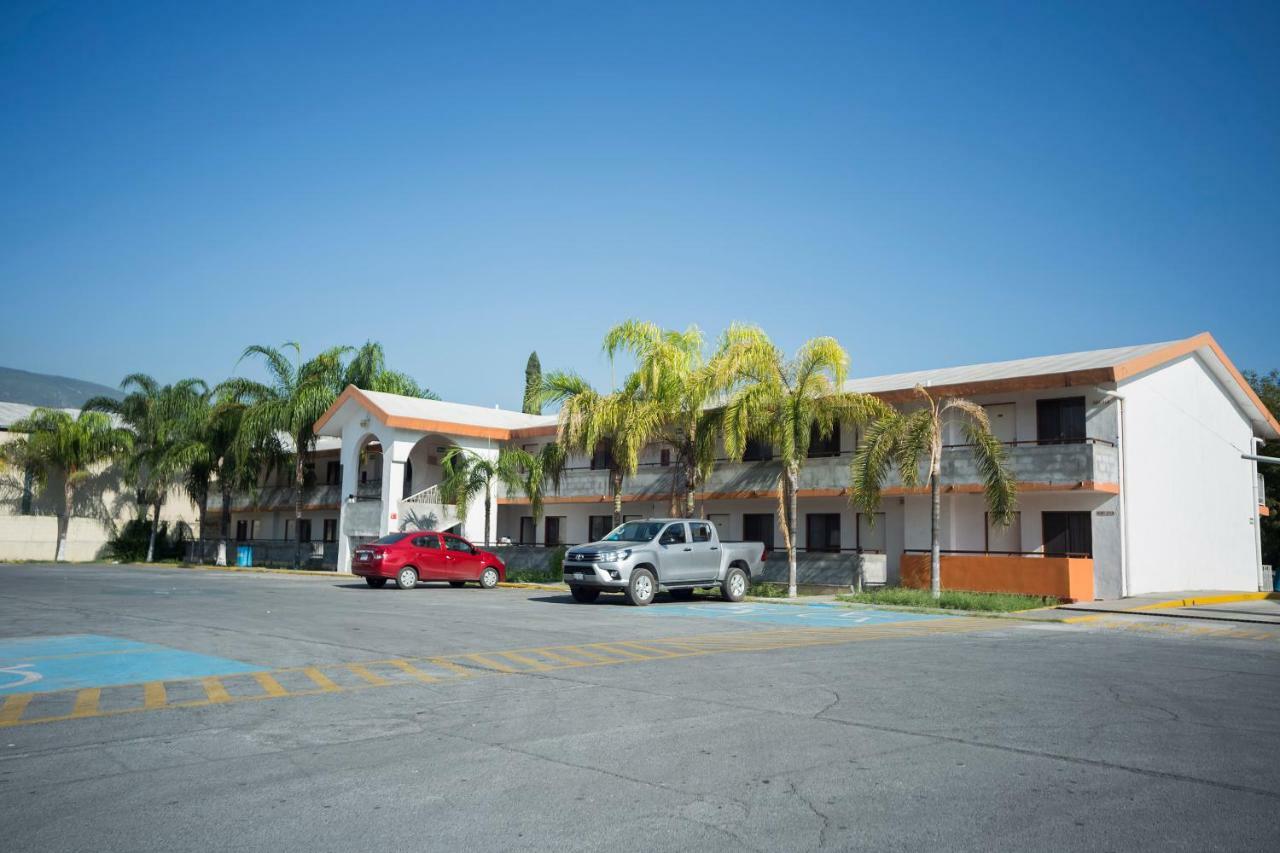 Capital O 88 Inn San Nicolas de los Garza Екстер'єр фото
