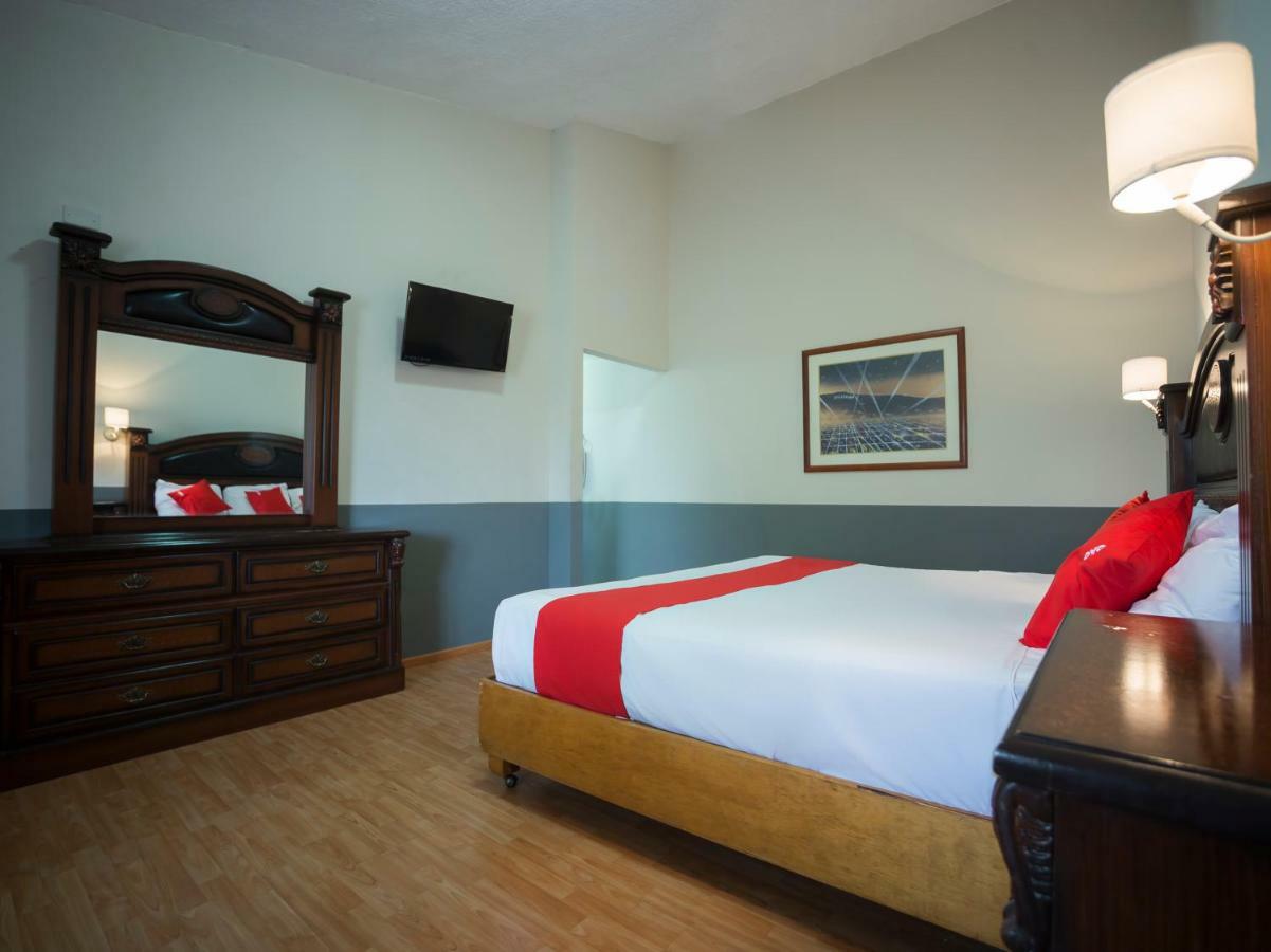 Capital O 88 Inn San Nicolas de los Garza Екстер'єр фото