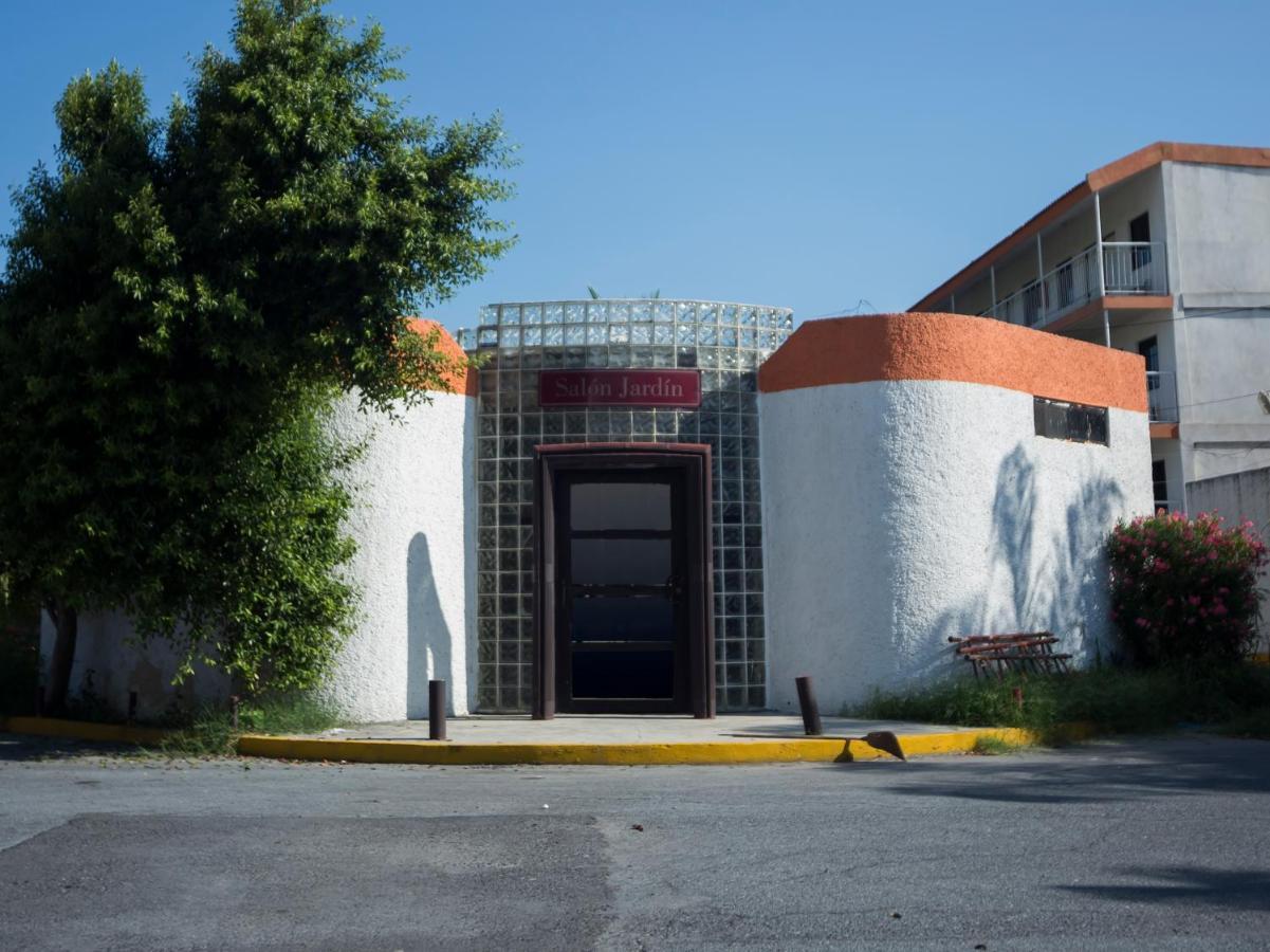 Capital O 88 Inn San Nicolas de los Garza Екстер'єр фото